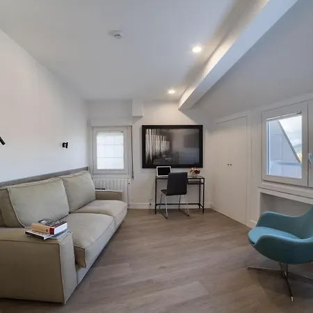 Avenida 3* San Sebastián