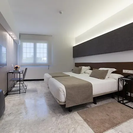 Avenida Otel 3*