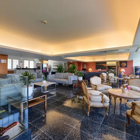 Avenida 3* 산세바스티안