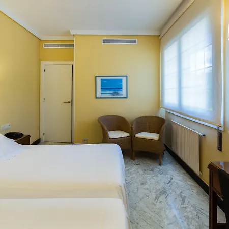 Avenida 3* 산세바스티안