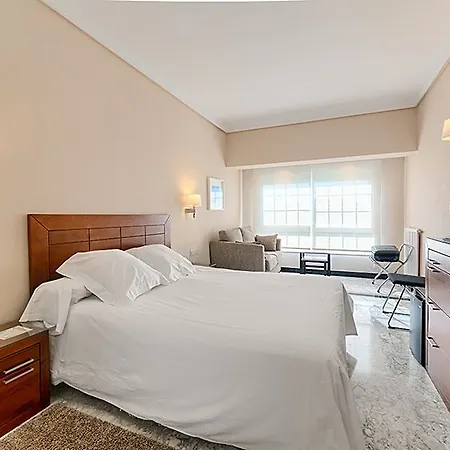 Avenida 3* San Sebastián