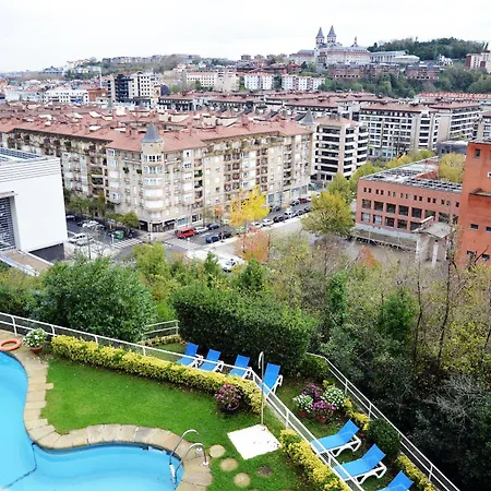 فندق Avenida 3*