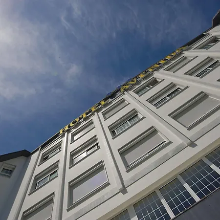 Otel Avenida