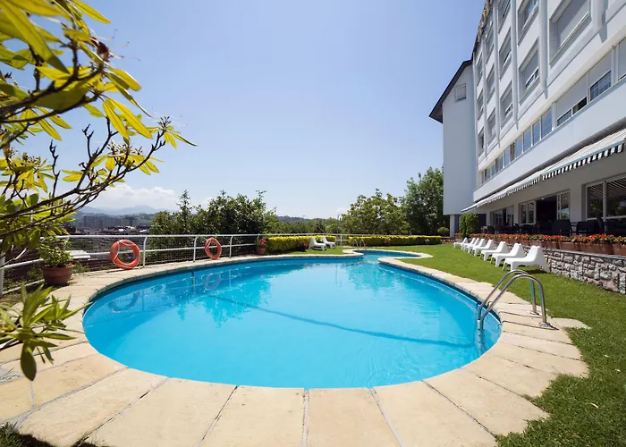 Avenida San Sebastian