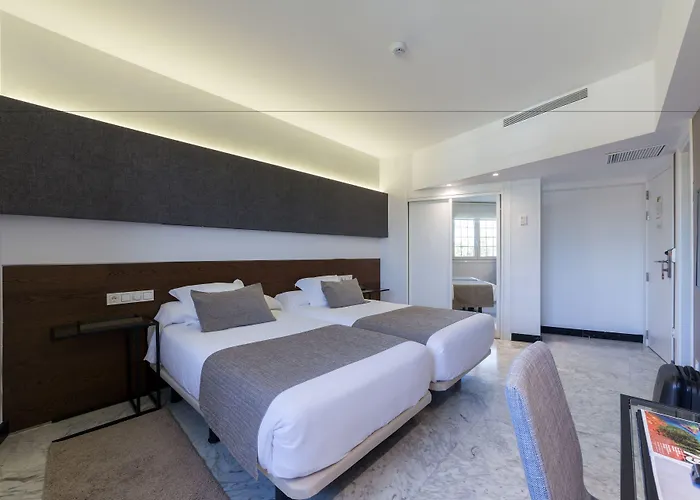 Avenida San Sebastian