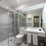Avenida 3* سان سيباستيان