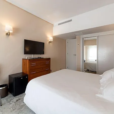 Avenida Hotell