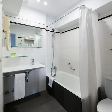 Avenida Hotel