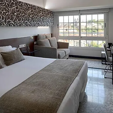 Avenida Hotel