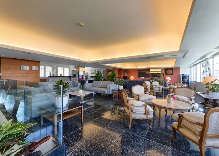 Avenida 3* San Sebastian