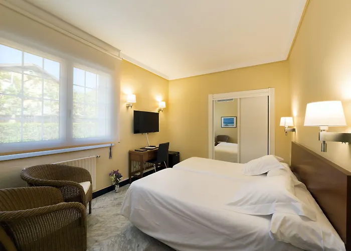 Avenida Hotel San Sebastian