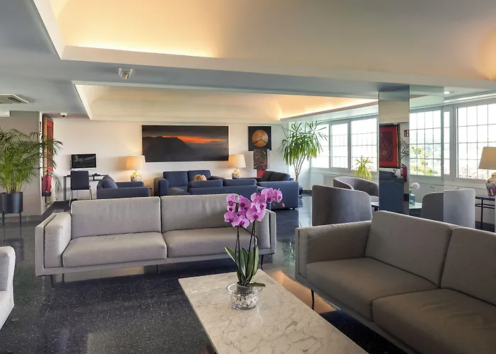 Avenida 3* San Sebastian