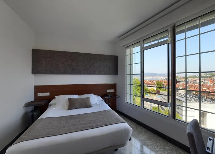 Avenida Hotel San Sebastian