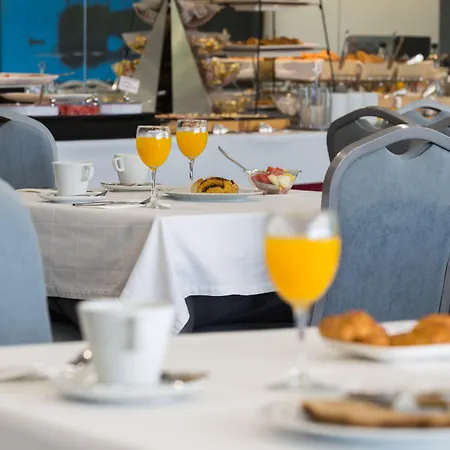 Avenida Hotel San Sebastián