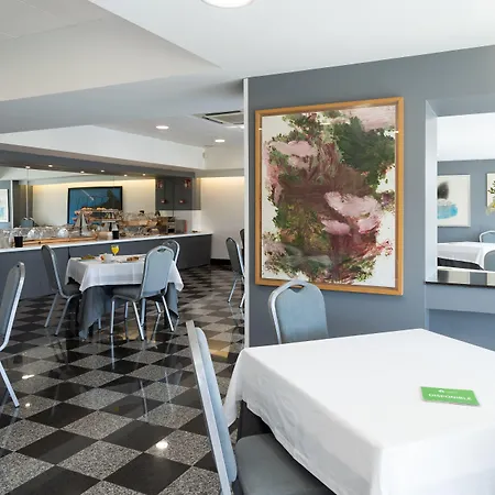 Hotell Avenida San Sebastián